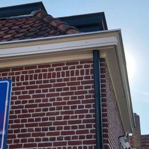 Foto van dakgoot in Zuidhorn